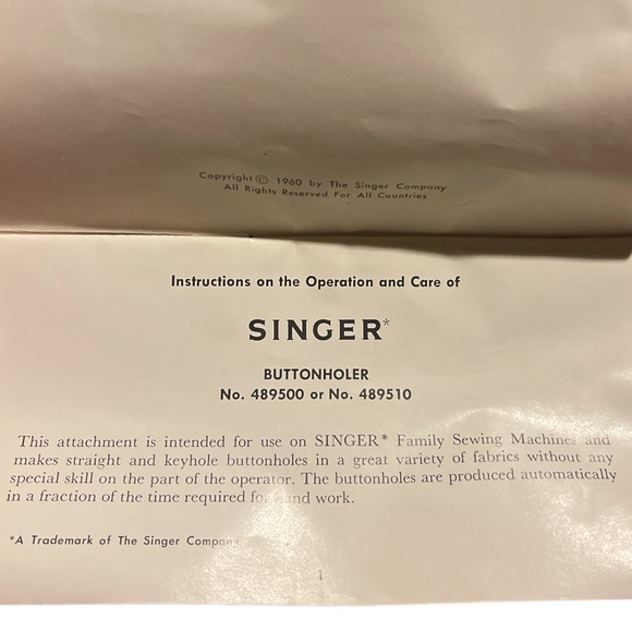 VTG Singer Buttonholer - Picture 5 of 5